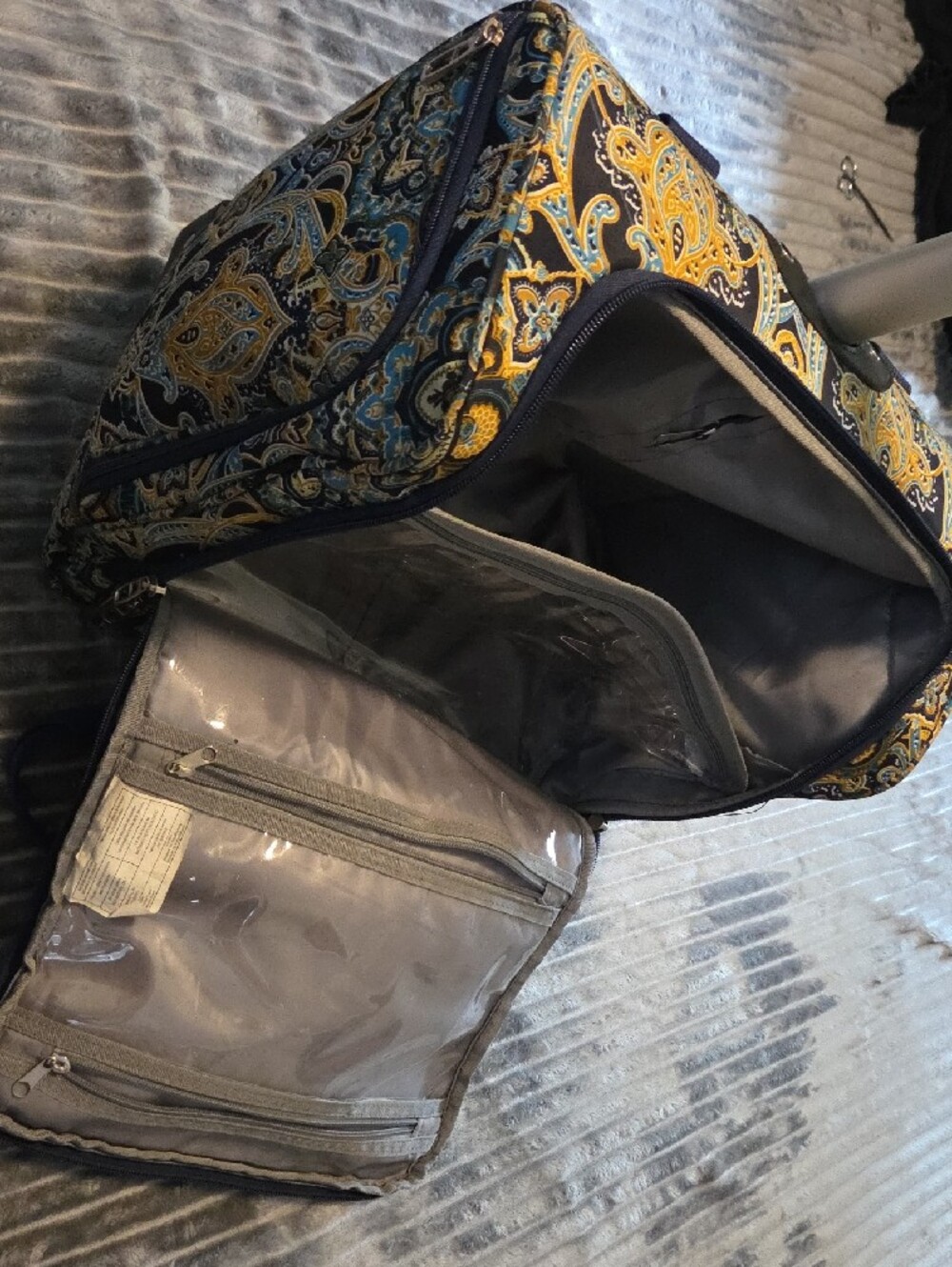 Stephane Verdino Navy & Gold Paisley Rolling Tote - Picture 10 of 10
